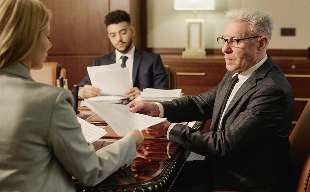 EB‑5 investor reviewing a U.S. job creation project for compliance.